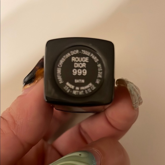 Dior Red Lipstick  ( Rouge Dior 999 satin ) - Picture 3 of 3